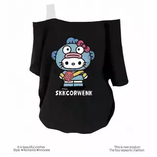 COD✅ เสื้อยืดแขนสั้นคอเอียง ดีไซน์ Fake Two-Piece ลายการ์ตูน ทรงหลวม ซ่อนหุ่นได้ สไตล์แคชชวล | ผู้หญิง ใส่ได