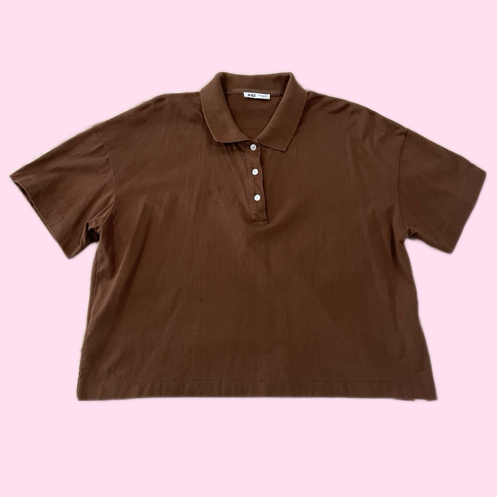เสื้อครอปโปโล AIIZ size XL สีน้ำตาล (used like new)