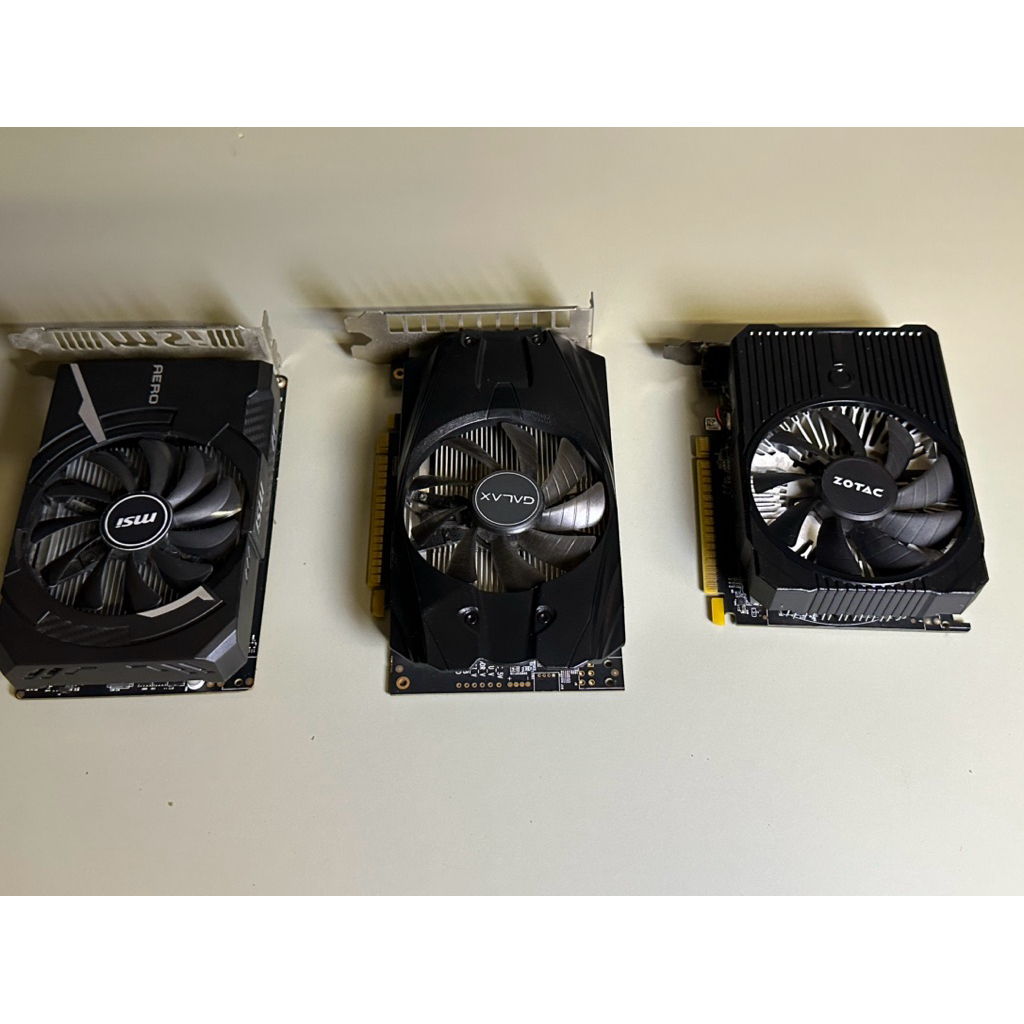 GTX1050TI ไม่ต่อไฟ 1 พัดลม สภาพสวยๆ เทสผ่านหมด