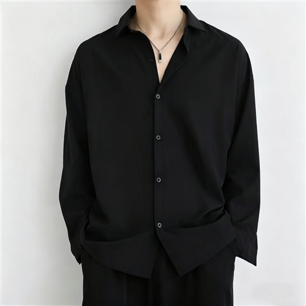 GD เสื้อเชิ้ตผู้ชายผ้าโพลีเอสเตอร์เสื้อเชิ้ตผู้ชายสุภาพแขนยาวเสื้อทรงหลวมผ้านิ่มลื่นใส่สบายใส่ได้ทุกโอกาศ M-5XL