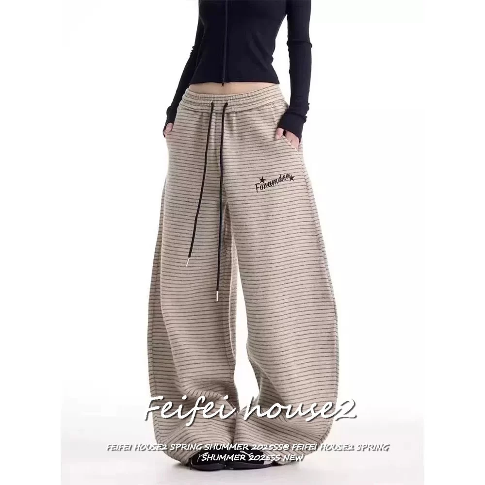 [Letter Embroidered Striped Pants]กางเกงผู้หญิงสบายๆปักตัวอักษรวินเทจลายทางสายรัดพับผ้ากว้าง