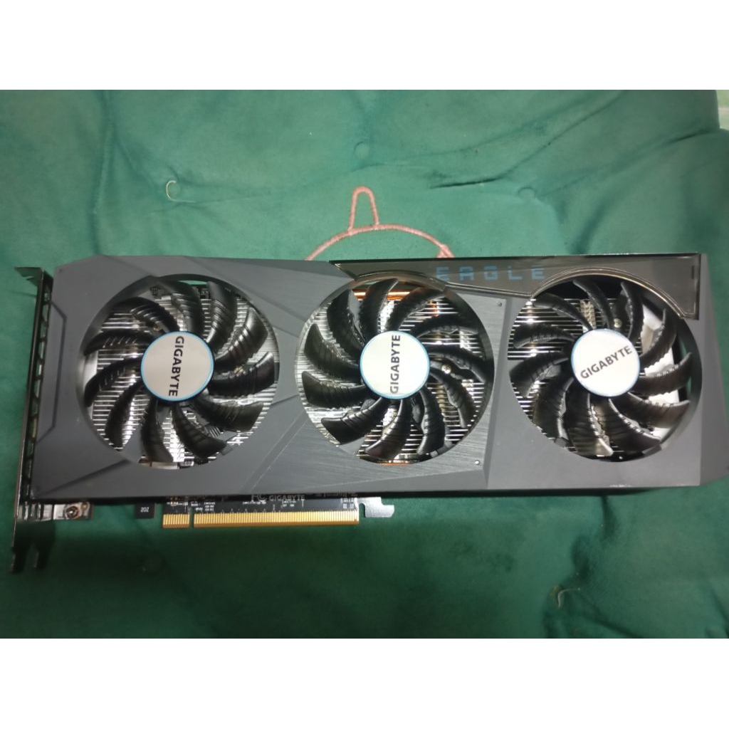 การ์ดจอมือสอง Rx6600 8gb gigabyte eagle