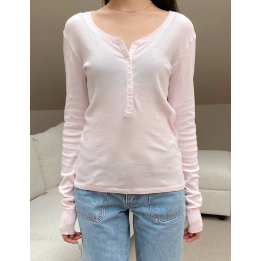 พร้อมส่ง 🎀 Brandy Melville | Zelly Top - Pink