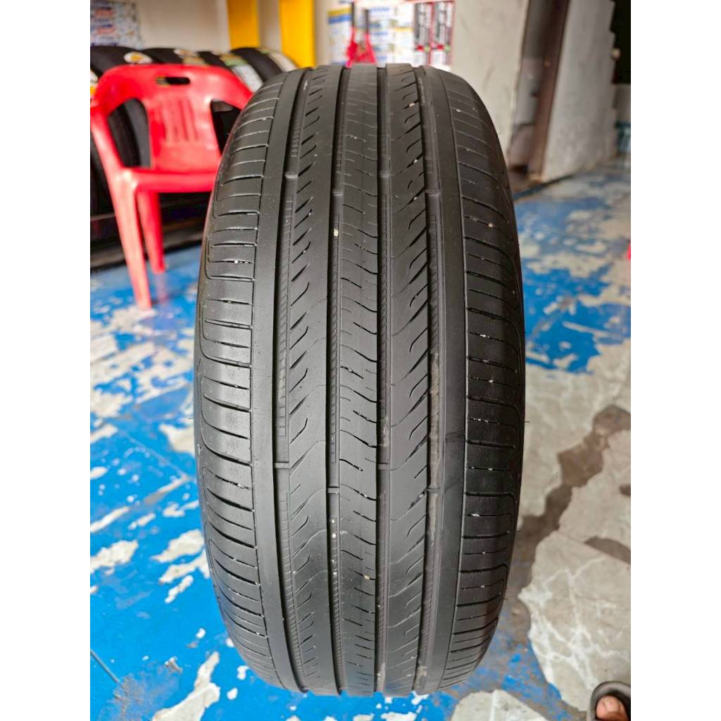 ยางเปอร์เซ็นต์ Goodyear ขนาด 225 55 R18 ปี22 มีปะ ราคา 442 บาท