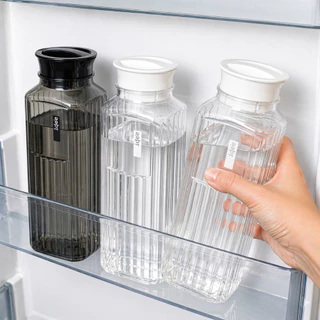 BaanE ขวดน้ำพลาสติก 2 ชิ้น ความจุ 1,700 ml. มีฝาปิด เทน้ำได้สะดวก ขวดน้ำ