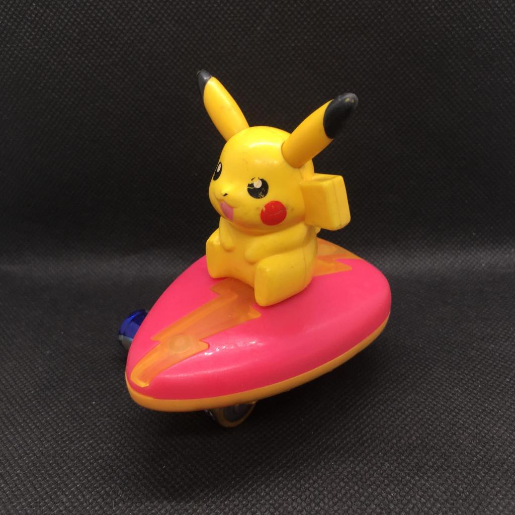 ของเล่นไขลาน Surfing Pikachu (Pikachu โต้คลื่น) จาก McDonald's Happy Meal ของแท้ มือสอง