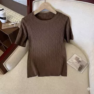 LITTLEMOM เสื้อยืดคอกลมแขนสั้นลายเปีย ถักเกลียว สำหรับผู้หญิง มี 2 ไซส์ รุ่น YUED