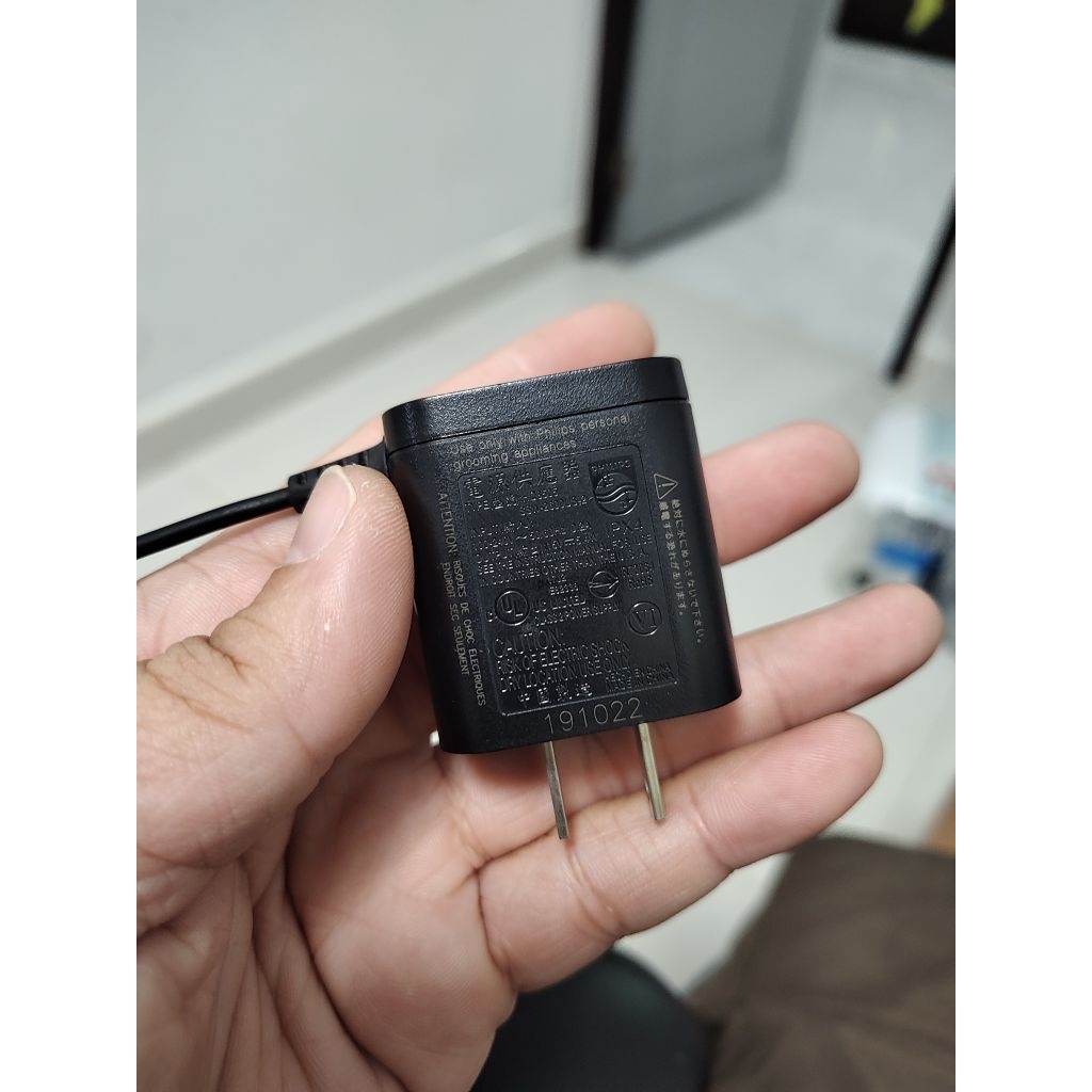 หัวชาร์จ PHILIPS HQ8505 15v มือสอง สำหรับที่โกนหนวด