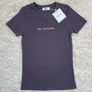 เสื้อยืดคอกลมแขนสั้น รีดเพชร ลาย SHE SSRENSSE