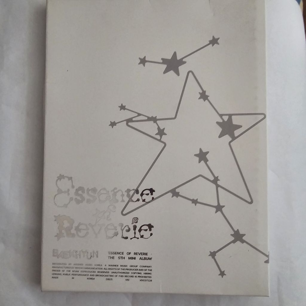BAEKHYUN - [ESSENCE OF REVERIE] 5th Mini Album PHOTOBOOK แกะแล้ว สภาพดี
