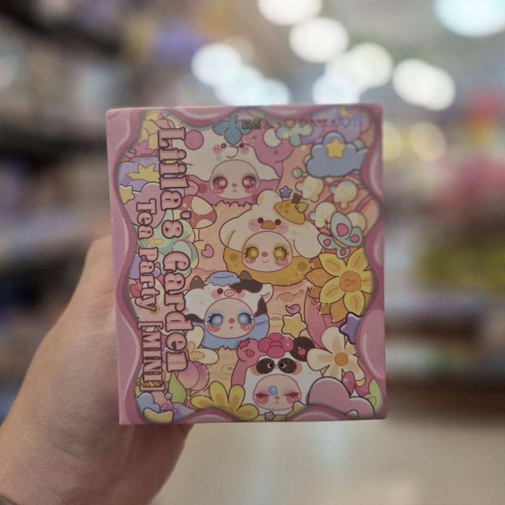 Liila Garden Tea Party Mini Plush Series ซึ่งเป็นของสะสมประเภทตุ๊กตาจิ๋วพวงกุญแจ