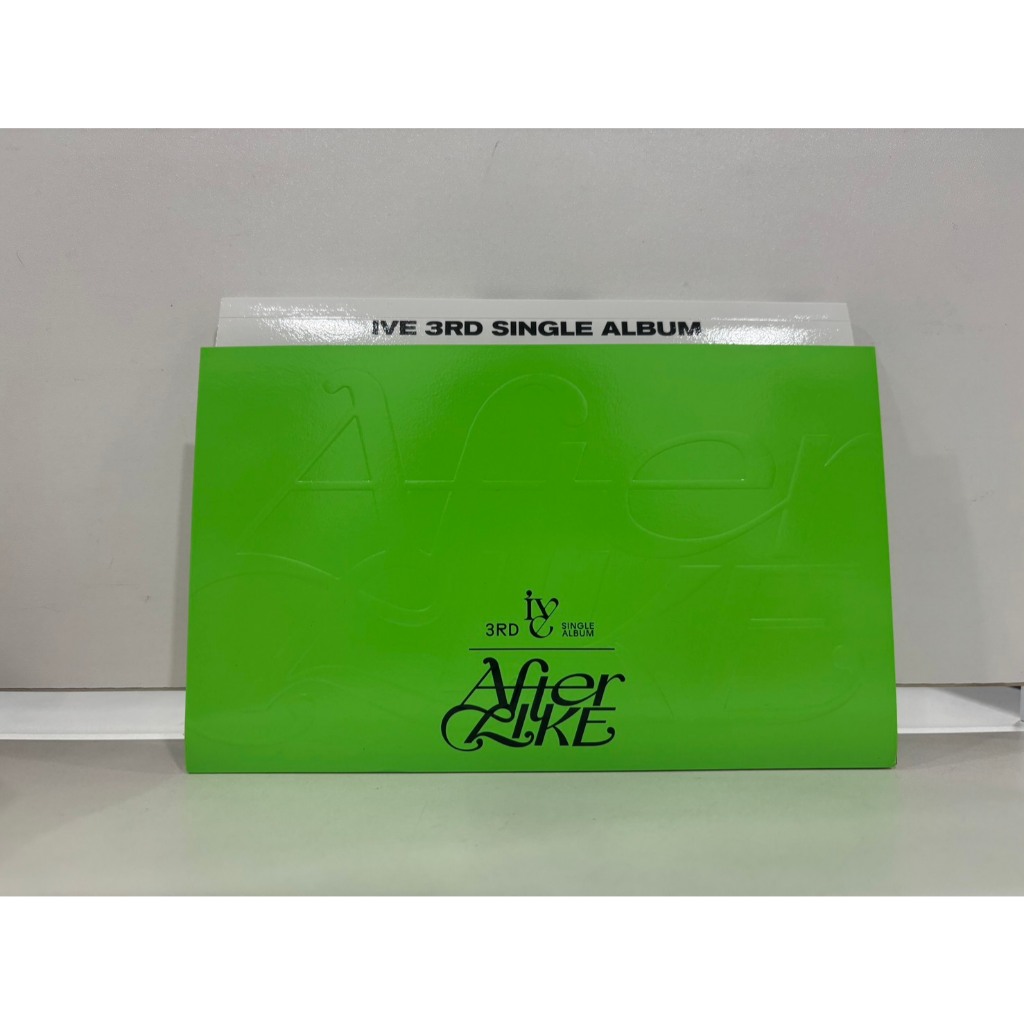 1 CD MUSIC  ซีดีเพลงเกาหลี  IVE - After Like (Photobook ver.) VER 1    (F9E17)