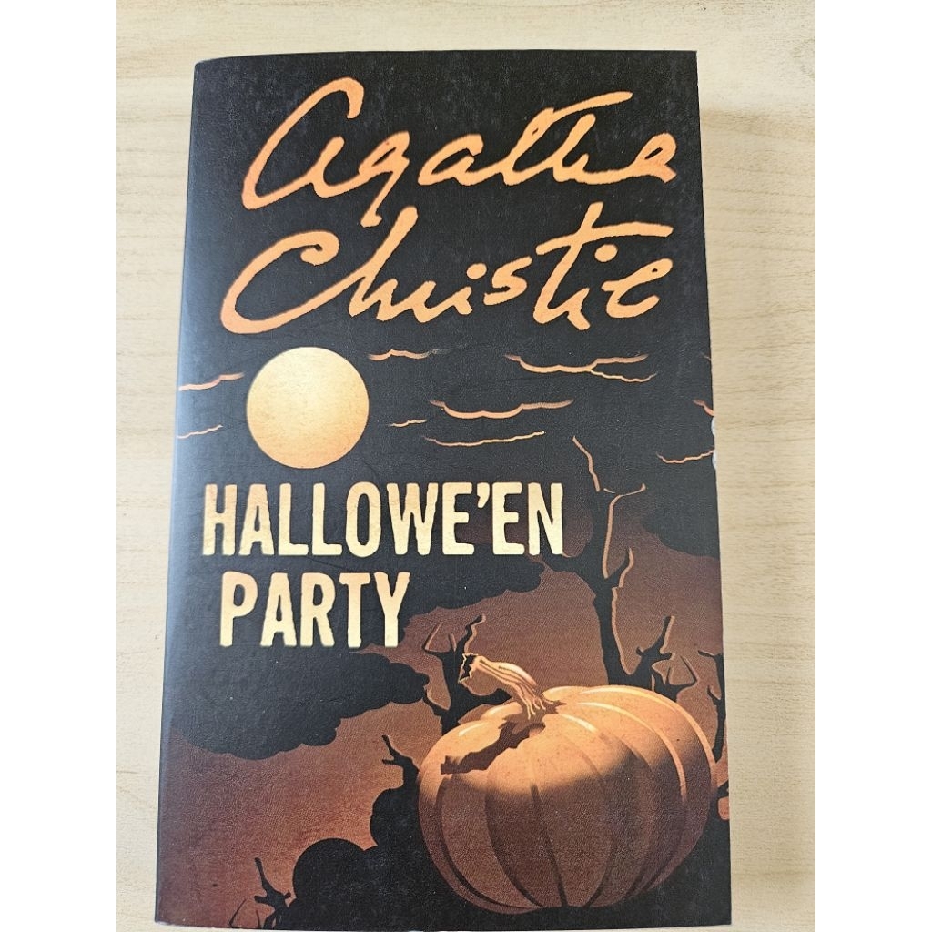 Hallowe'en Party - Agatha Christie