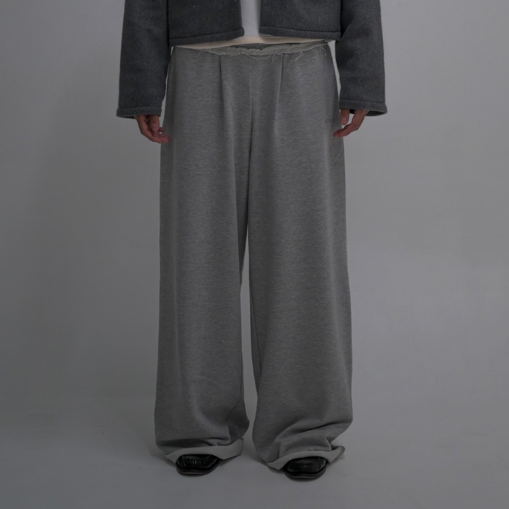PHRASE Wide-leg Sweatpant