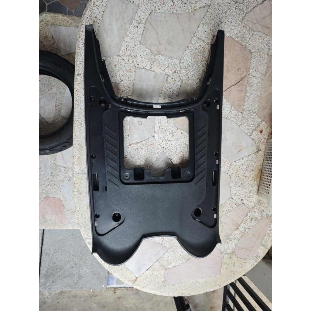 พื้นเหยียบด้านหน้า Sagasonic รุ่น sa-002