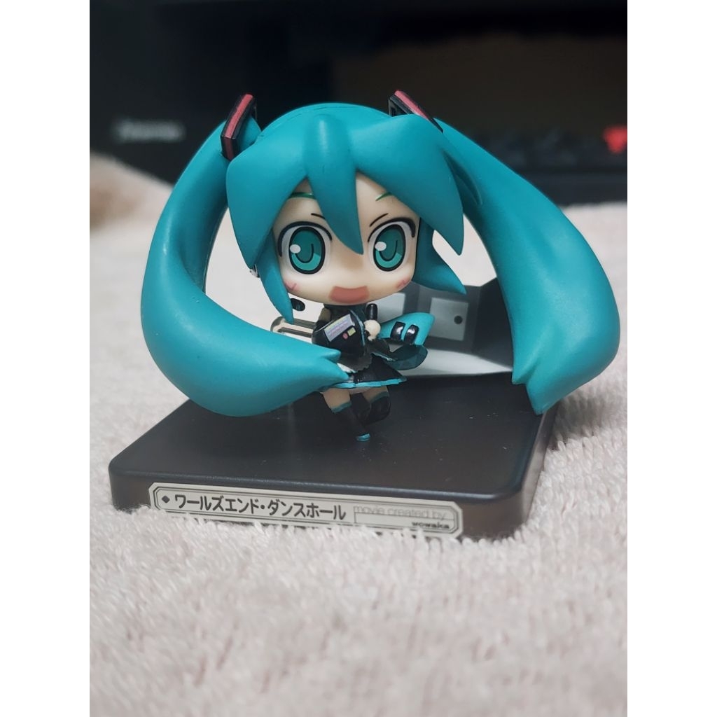 Miku mini-figure Wowaka