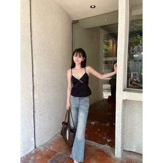 Levenn.bkk • Ingko Top เสื้อสายเดี่ยว แต่งลูกไม้ สวยเรียบหรู น่ารัก กระชับพอดี ผู้หญิง Clothing