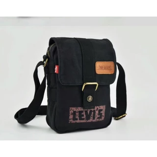 กระเป๋าสะพายข้าง Levi Mini Messenger Bag ของใหม่ ของแท้ พร้อมส่งจากไทย กระเป๋าลีวายส์ กระเป๋าสะพายลีวายส์