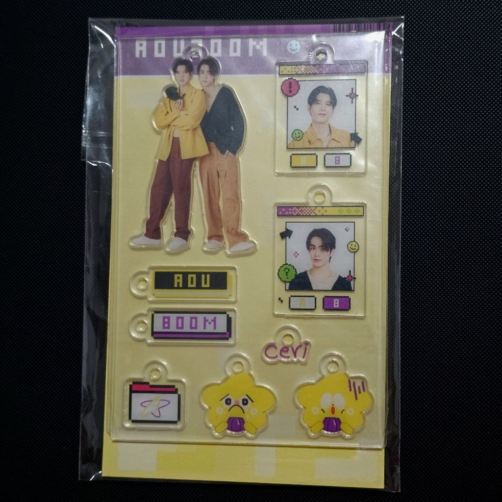 พร้อมส่ง ‼️AOUBOOM CUSTOMIZABLE ACRYLIC KEYCHAIN อู๋บูม พวงกุญแจอะคริลิก