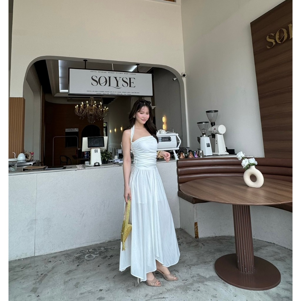 colourblockmatter - Aorta Dress เดรสคล้องคอ เดรสไปทะเล เดรสพริ้ว ,มี 3 สี มีฟองน้ำในตัว