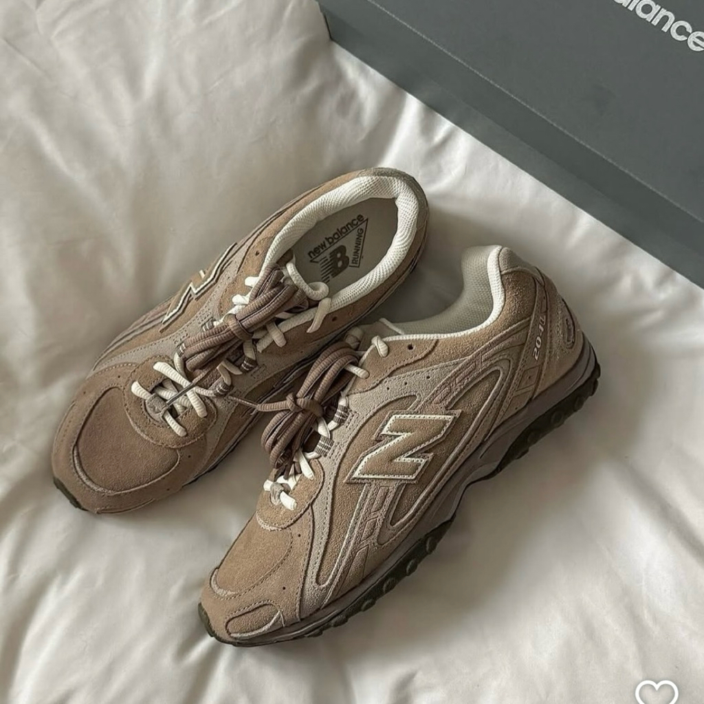 Used new balance 204L แบบวอนยอง size UK 4.5