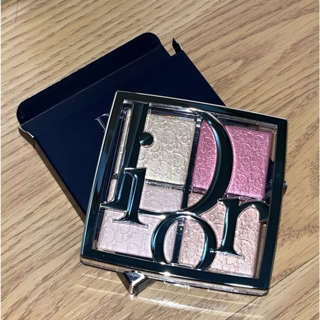 Dior Highlight 004 Rose Gold Glow 10g จาก 🇯🇵