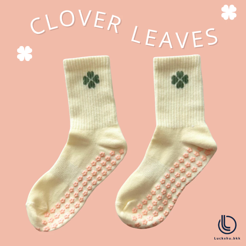 [พร้อมส่ง] Luckshu.bkk ถุงเท้ากันลื่น - Clover Leaves - ถุงเท้า พิลาทีส Pilates โยคะ Barre Trampoline ออกกำลังกาย