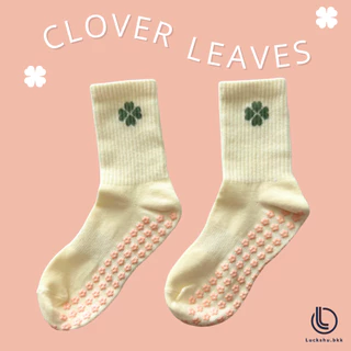 [พร้อมส่ง] Luckshu.bkk ถุงเท้ากันลื่น - Clover Leaves - ถุงเท้า พิลาทีส Pilates โยคะ Barre Trampoline ออกกำลังกาย