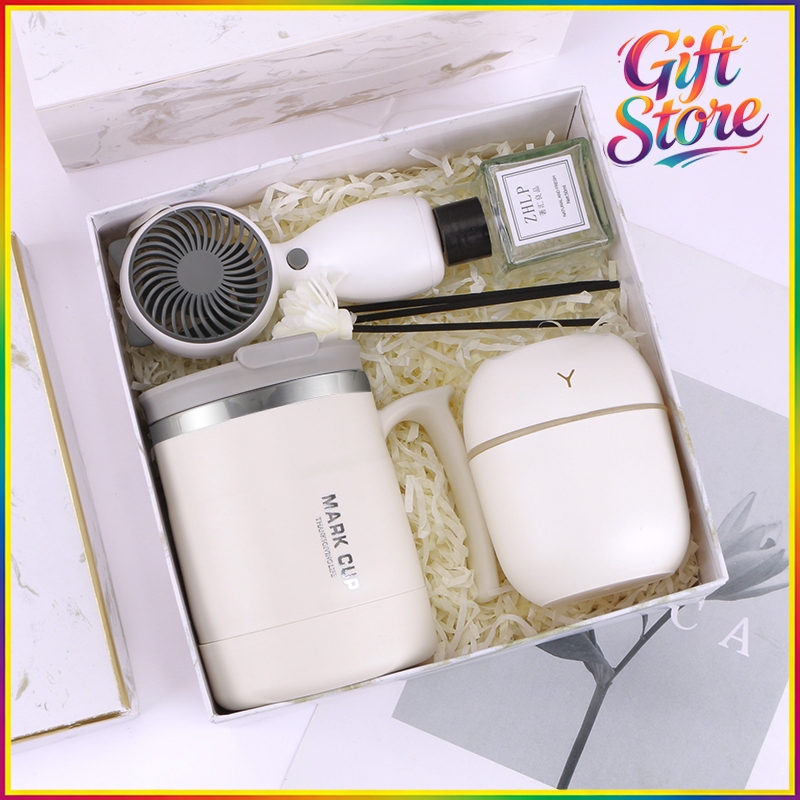 Gift Set กล่องของขวัญเทศกาล ของขวัญสำหรับคนรักและเพื่อน เพื่อนร่วมชั้น บริษัท และเทศก