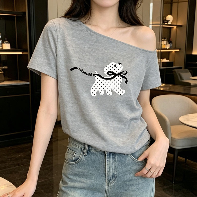COD-เสื้อยืดผู้หญิง-สไตล์น่ารัก-สไตล์เกาหลี-เปิดไหล่เซ็กซี่-แมทช์ได้ทุกลุค-ระบายอากาศได้ดี-ฮิต-สำหรับฤดูร้อน