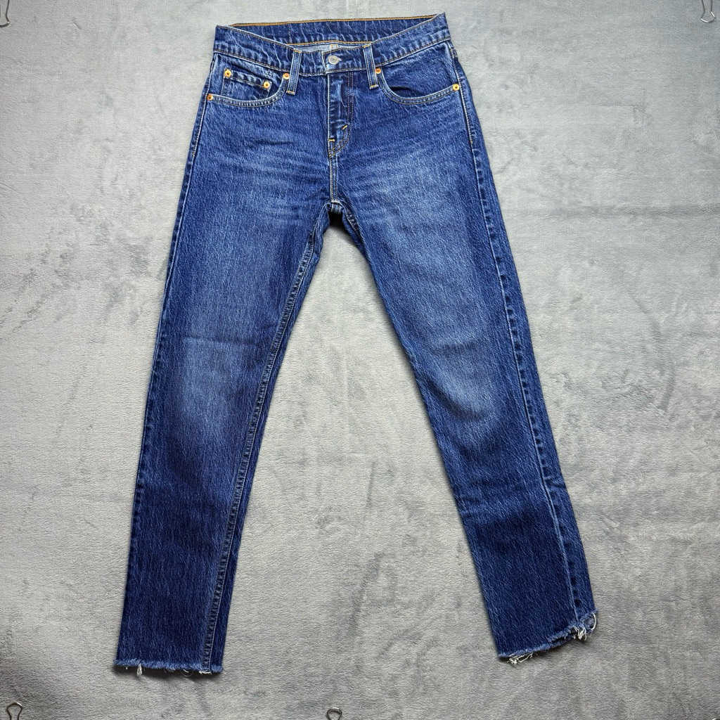 Levi's 512™ Slim Taper - ทรงกระบอกเล็กกึ่งเดฟ สีเข้มสวยปลายขาตัด