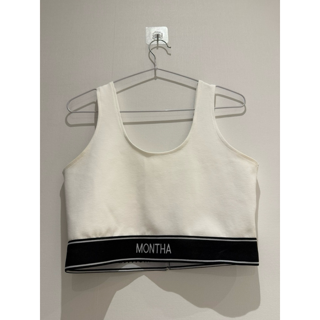 เสื้อก้ามครอปสีขาว แบรนด์ Montha อก 33-35“ from 690 ส่งต่อ 200