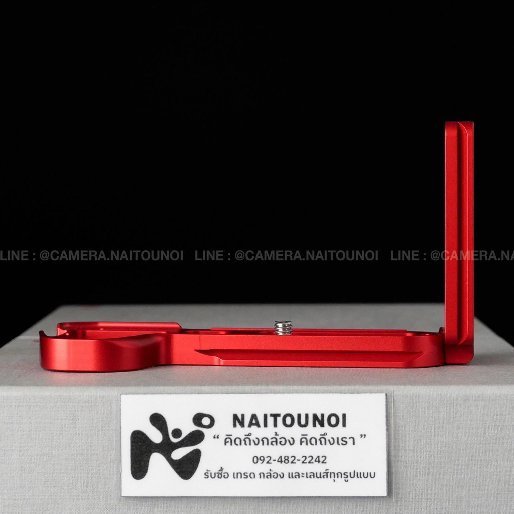 ( Used!! ) L-Plate Red For Sony A7II, A7III, A7R, A7RII, A7RIII, A7SII < Mint >