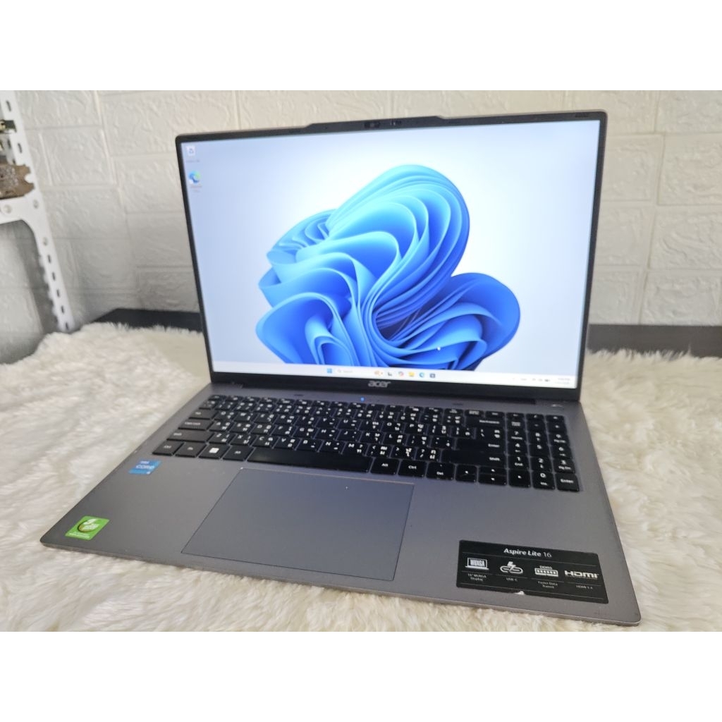 Acer Aspire Lite 16 Core i5-1235U RAM16 SSD512 จอใหญ่ 16 นิ้ว