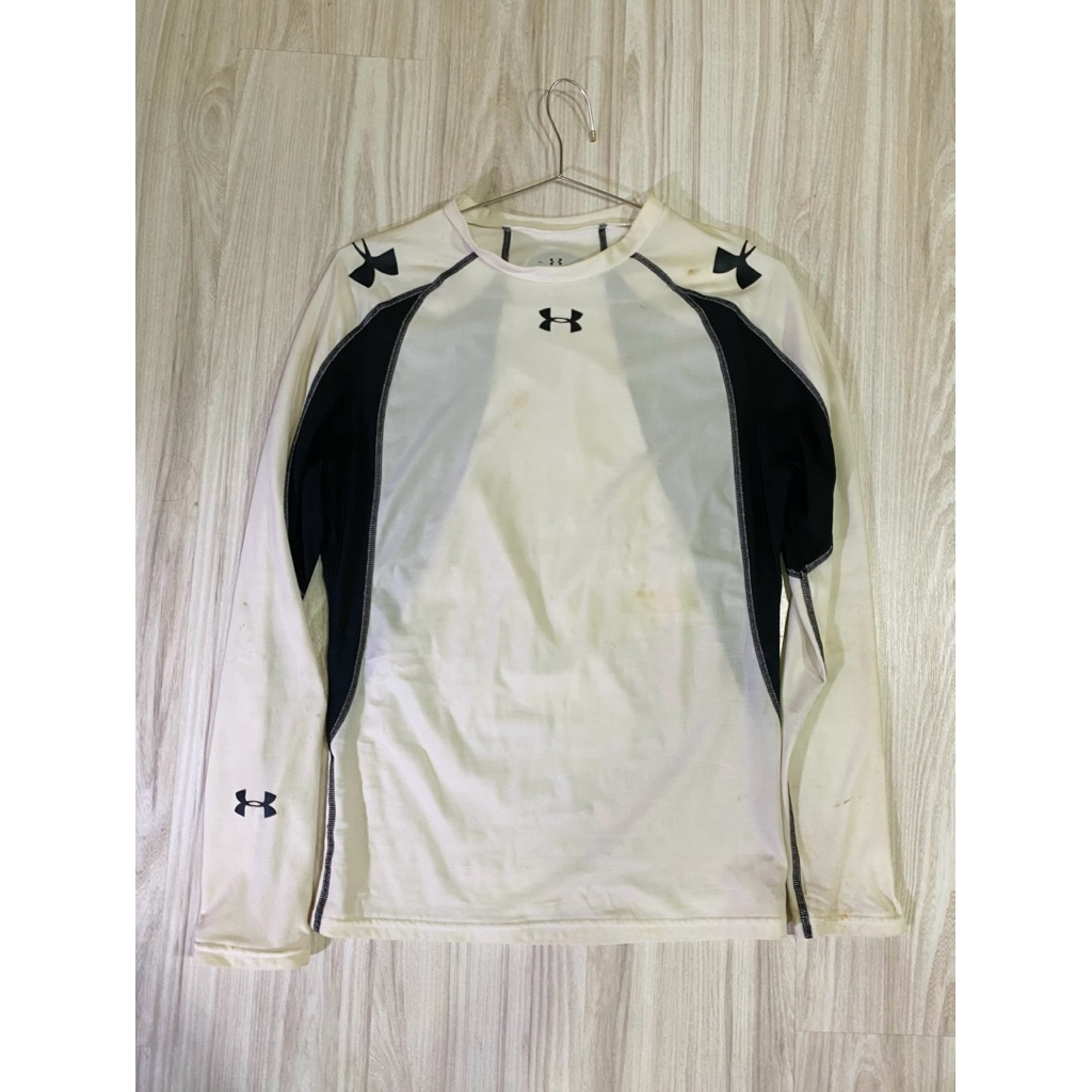 เสื้อ Under Armour Heatgear