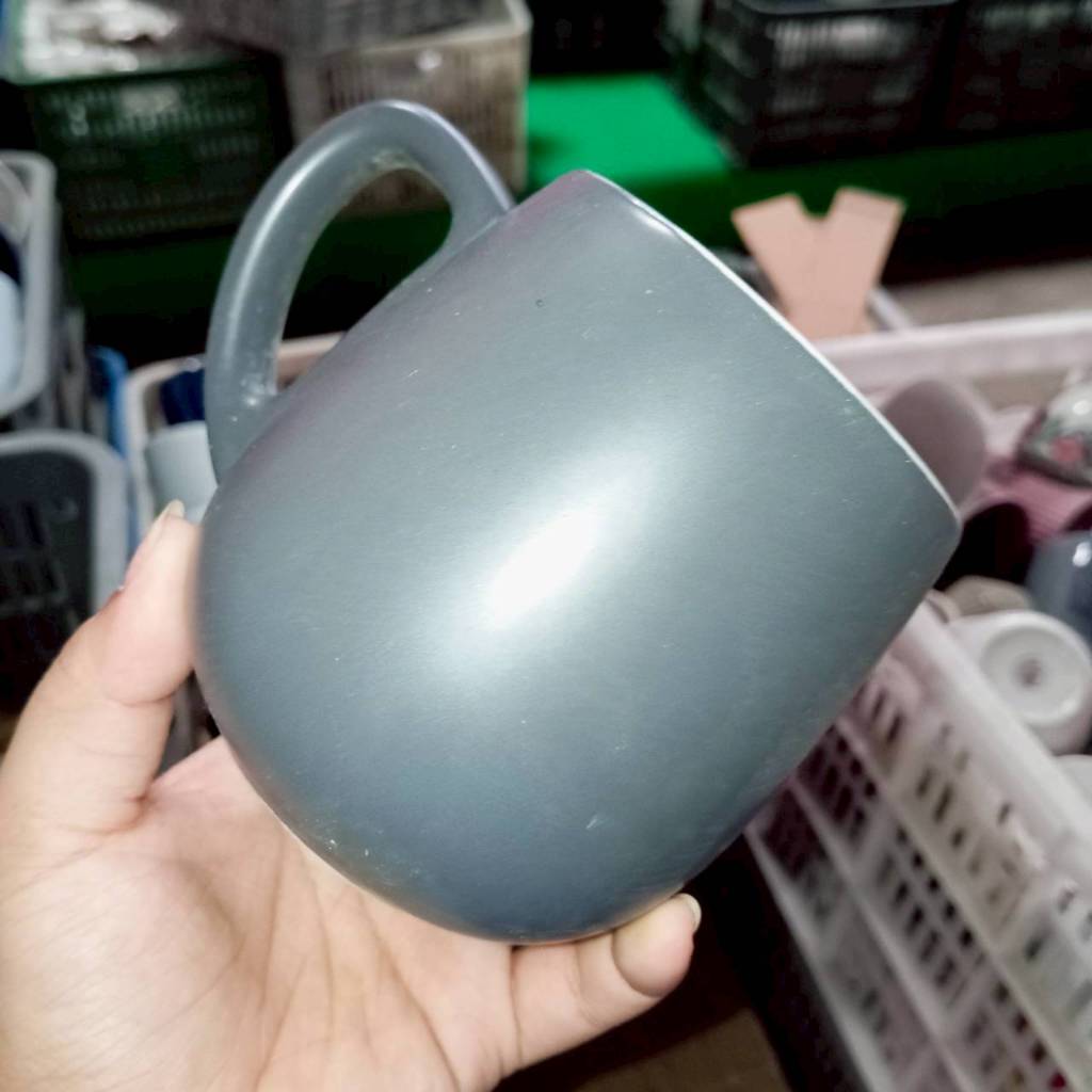 แก้วเซรามิก แก้วกาแฟ แก้วหูจับ ทรงอ้วน สีเทาทูโทน ทำจากเซรามิกเนื้อดี เข้าไมโครเวฟได้