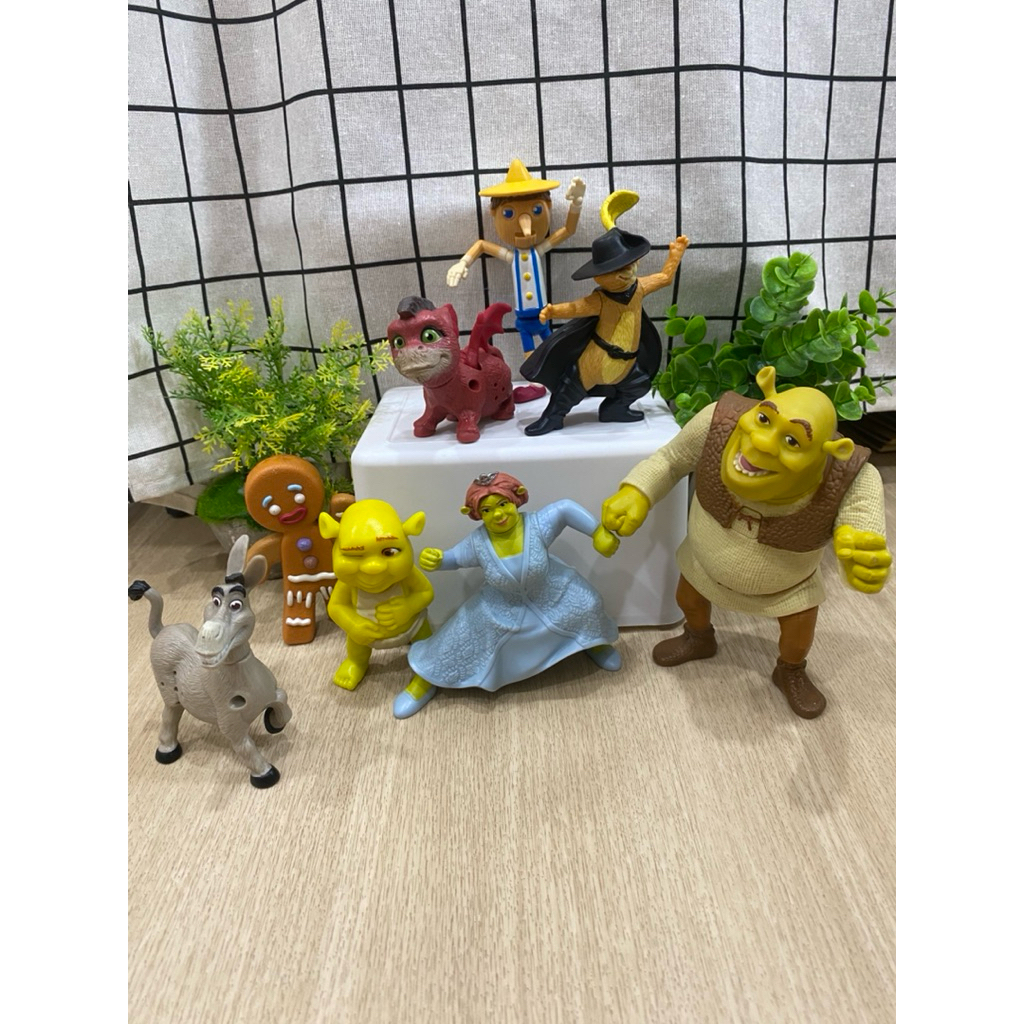 [ ครบเซ็ต 8 ตัว] Shrek ปี 2007 Happy Meal ของสะสม แฮปปี้มีล ของเล่น แมคโดนัลด์ McDonald's มือสอง