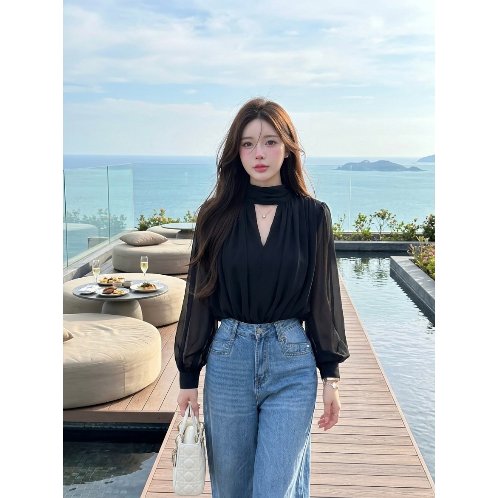 M2151 เสื้อชีฟองคอปีนแต่งระบาย เรียบหรู ดูแพง สไตล์ลูกคุณ ยกระดับลุคของคุณให้ดูแพงกว่าใคร
