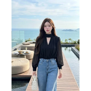 M2151 เสื้อชีฟองคอปีนแต่งระบาย เรียบหรู ดูแพง สไตล์ลูกคุณ ยกระดับลุคของคุณให้ดูแพงกว่าใคร