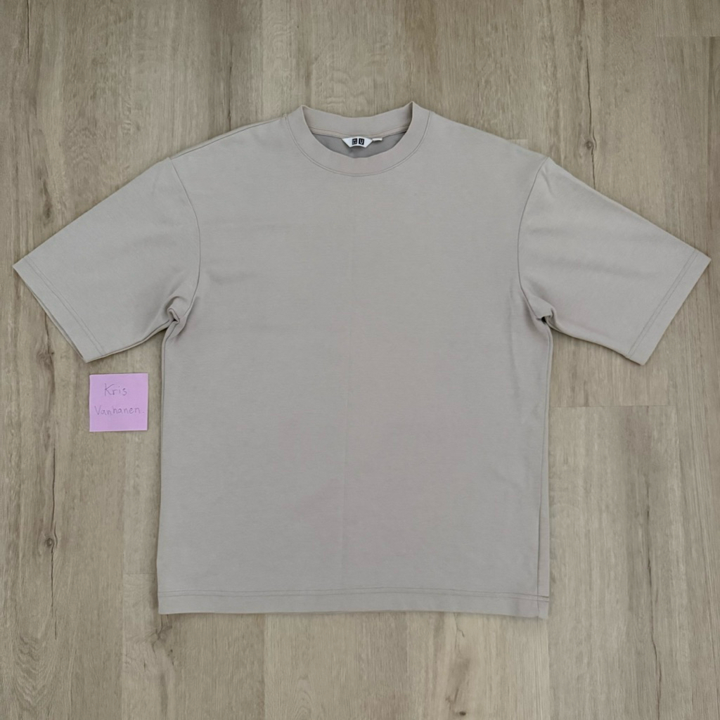 เสื้อยืด Uniqlo U Man Airism Oversized Cotton T-Shirt Beige สีเบจ ไซส์ M มือสอง
