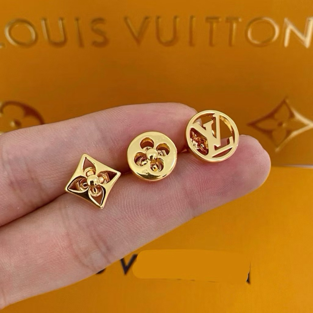 ต่างหู LV แท้ออกช้อป