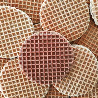 Stroopwafels โฮมเมดสูตรต้นตำรับเนเธอร์แลนด์ วาฟเฟิลไส้คาราเมล กล่อง 10 ชิ้น ⭐️ ขนมอร่อย ของฝากพังงา