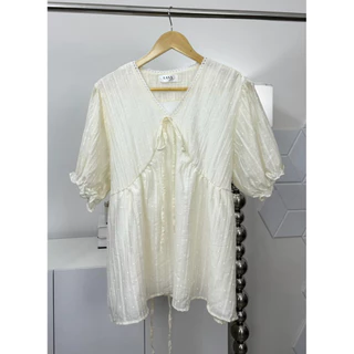 B26 เสื้อคอวี แขนตุ๊กตา สำหรับสาวอวบ อก38-48 lanastore *มีซับใน