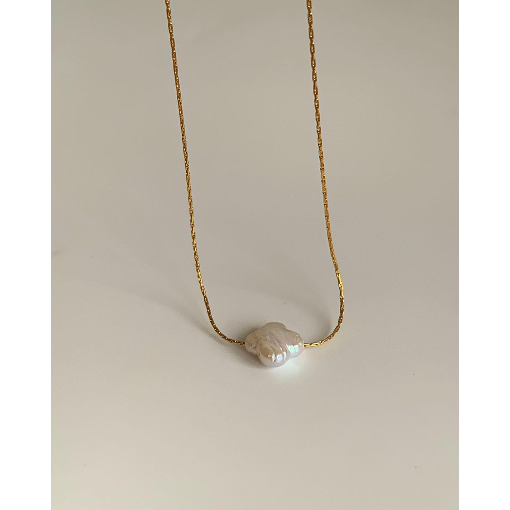 สร้อยมุก สร้อยสเตนเลส Nickle free กันน้ำ กันเหงื่อ HER OBJECTIVE_HER CLOVER PERL PENDANT NECKLACE