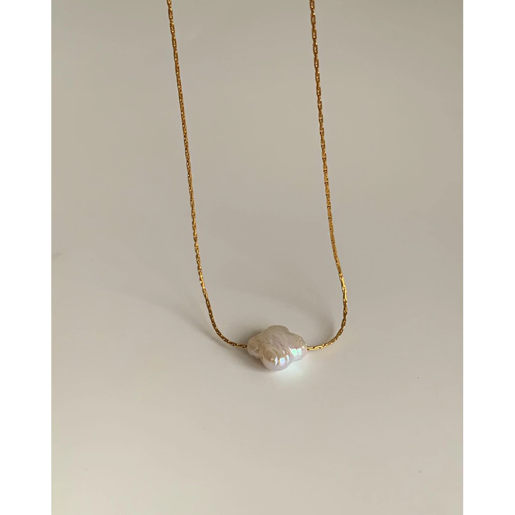 สร้อยมุก สร้อยสเตนเลส Nickle free กันน้ำ กันเหงื่อ HER OBJECTIVE_HER CLOVER PERL PENDANT NECKLACE