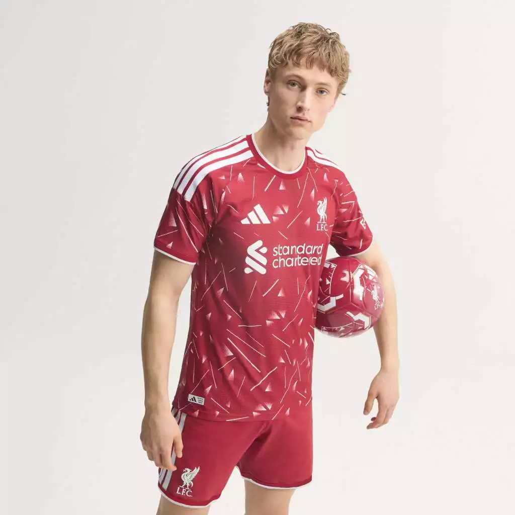 Liverpool FC 26/27 Home Jersey Authentic เสื้อลิเวอร์พูล thumbnail 4