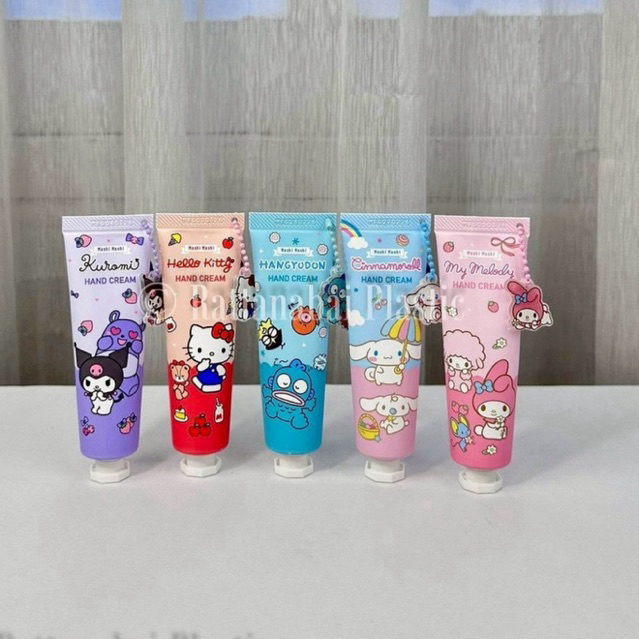 Moshi Moshi ครีมทามือ  HAND CREAM ลายลิขสิทธิ์ มีกลิ่นหอม