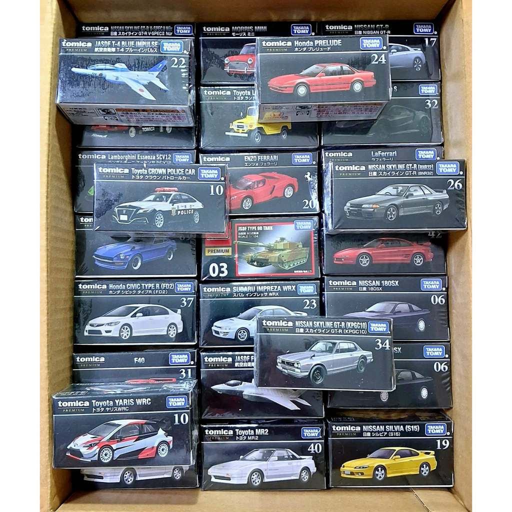 D2.2 โทมิก้า โมเดลรถขนาดเล็ก Tomica Takara Tomy กล่องดำ Premium หลายแบบ ความยาวรถประมาณ 7 ซม ใหม่