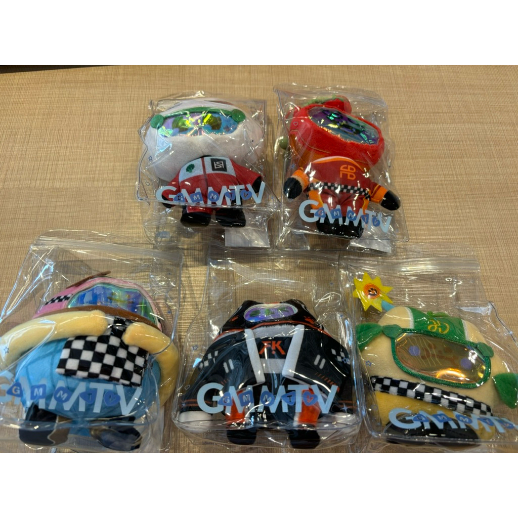 [พร้อมส่ง] GMMtv LOL2026 (ของแท้ ไม่เคยแกะ) Tomafox, JAIDEE, PAODY, YUZU MUMU, Mr. Saturn World