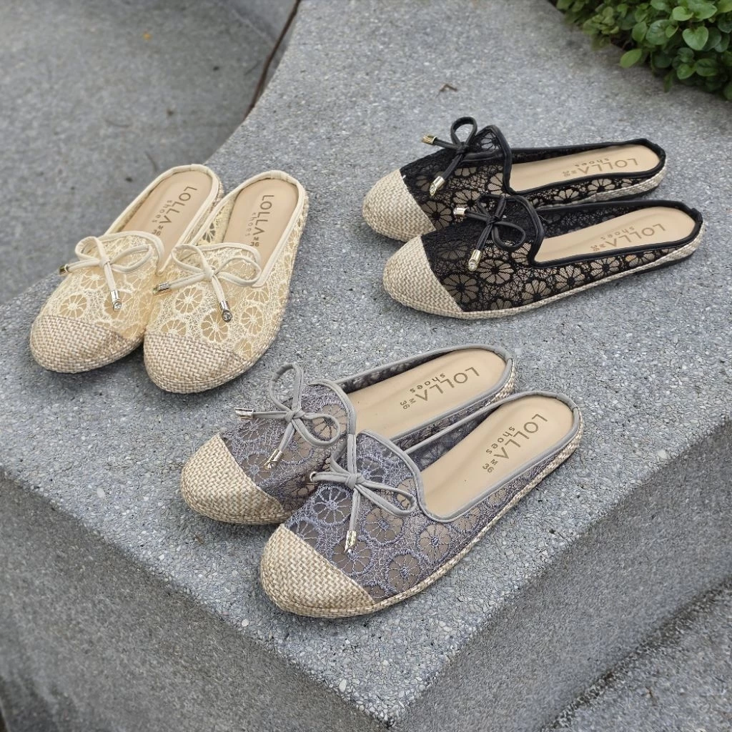 🌹 OHODOODEE 🌹 Charming Blossom Lace Sliders รองเท้าคัทชูเปิดส้นฉลุลายดอกไม้หรูหราแมทช์ง่ายทุกลุค M566